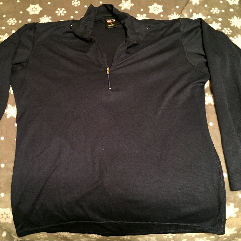Small Patagonia Capilene Long Sleeve Thermal